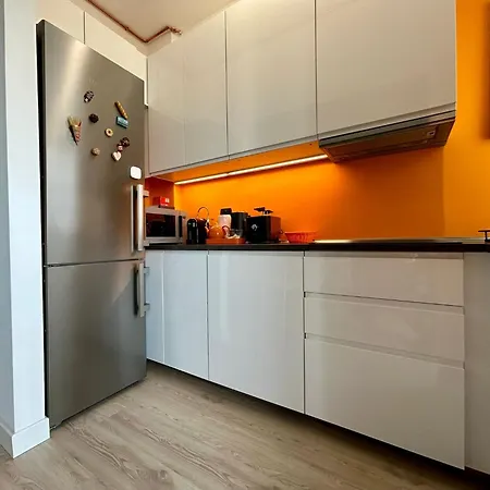 Appartement Kibilu - Piazzale Siena - Vicinanze De Angeli, Citylife, Shopping Area Di Corso Vercelli