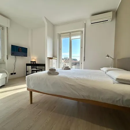 Apartment Kibilu - Piazzale Siena - Vicinanze De Angeli, Citylife, Shopping Area Di Corso Vercelli